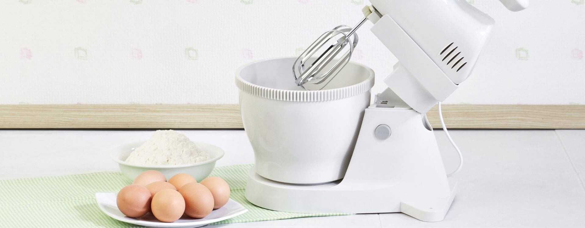 Acier inoxydable manuel batteur à œufs type presse batteur à crème